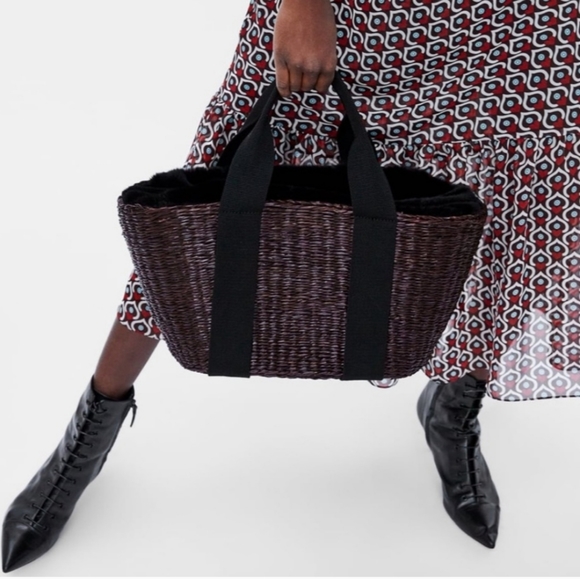 Zara Handbags - ZARA Mixed Media Straw Bag